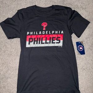 Philadelphia Phillies Black T-Shirt